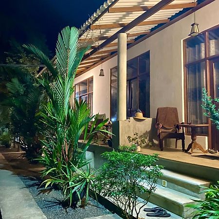 The Dale Mirissa Hotel Luaran gambar